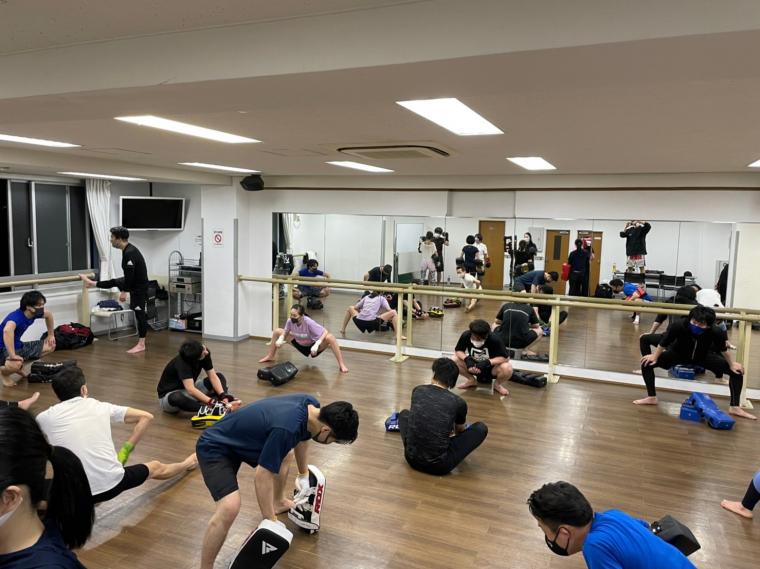 練習前のストレッチとても大事です！ケガ防止