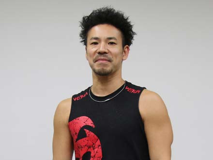 高木 亮輔